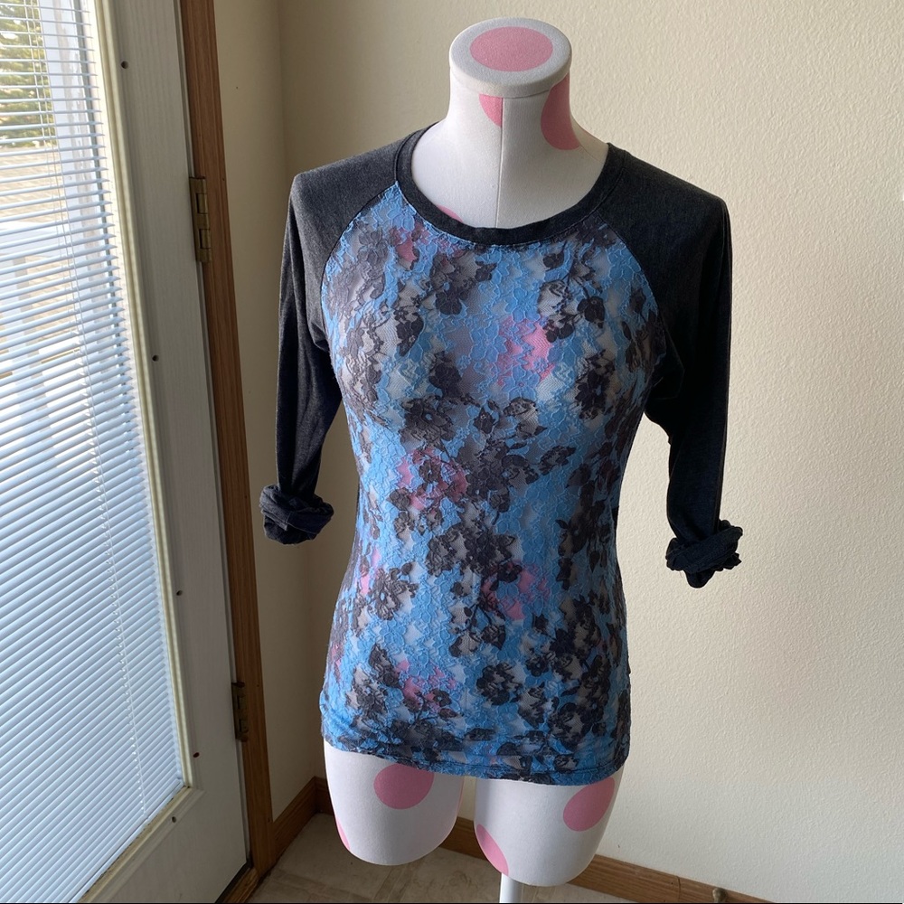 DeliA*s Lace-Front Long Sleeve Shirt